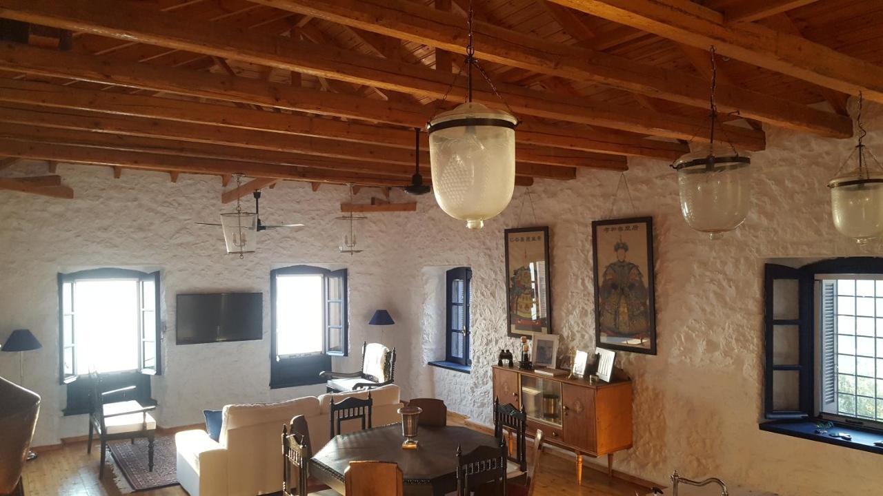 The Villa Of Blues Каламата Екстериор снимка